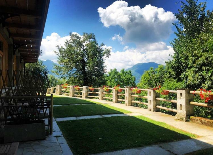 Agriturismo La Selvaggia Mandello del Lario Luaran gambar